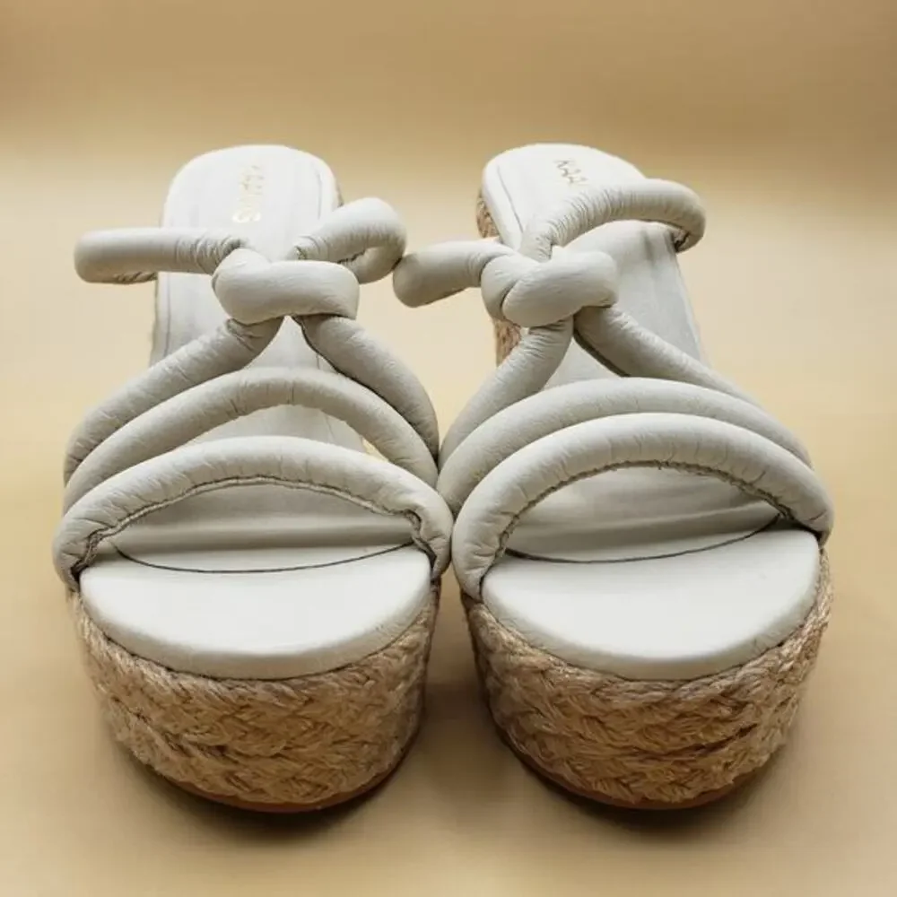 Kaanas x REVOLVE Daniela Wedge Sandals in Ivory Size 8 Summer Dress Shoes‎